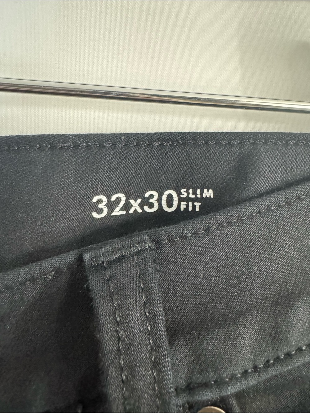 Banana Republic Slim Black Men's Jeans - Classic Slim Fit - Picture 6 of 10